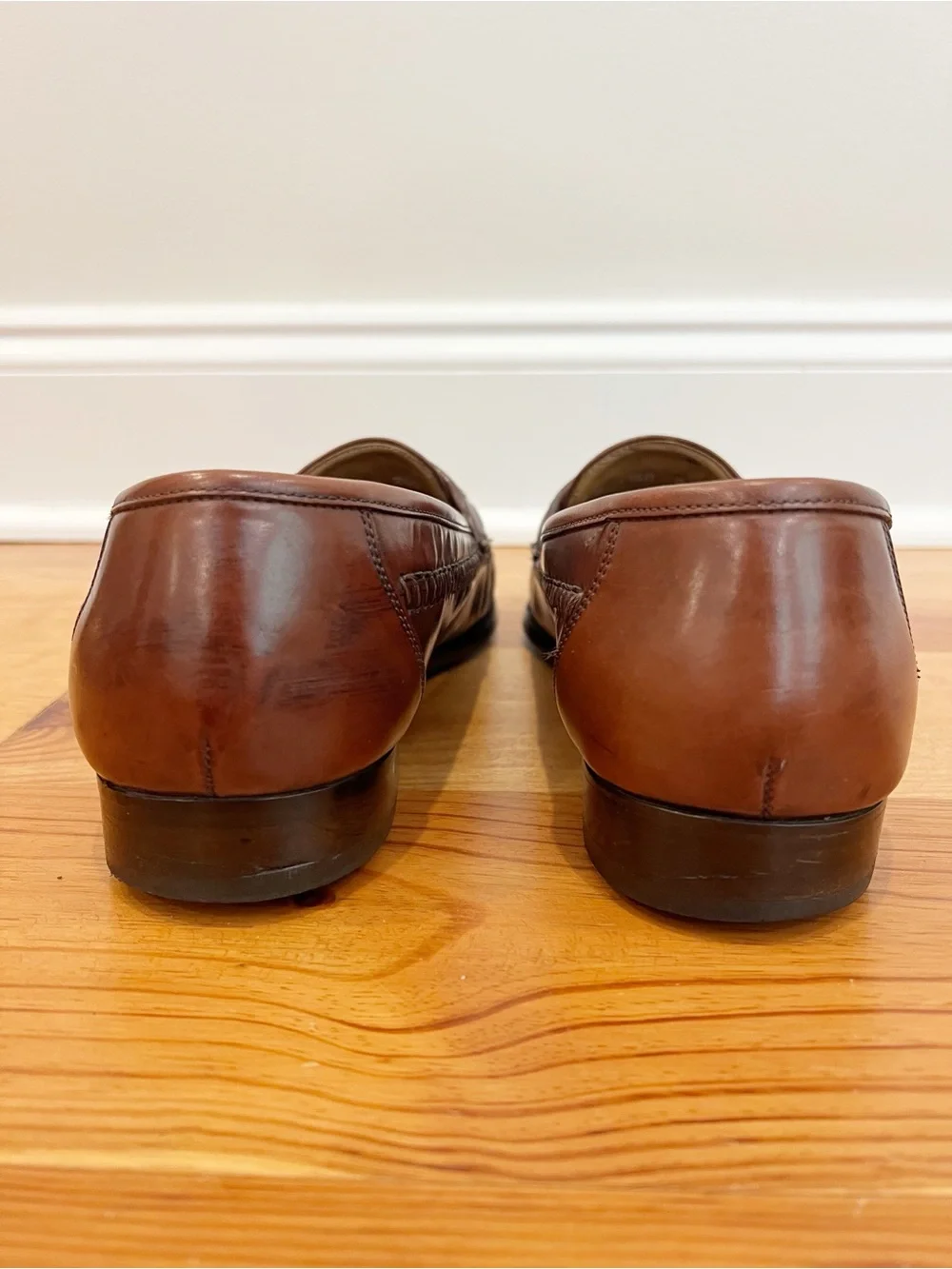 GH Bass Weejuns Shoes Mens Size 11.5 D Brown Leather Tassel Warner Dress Loafers